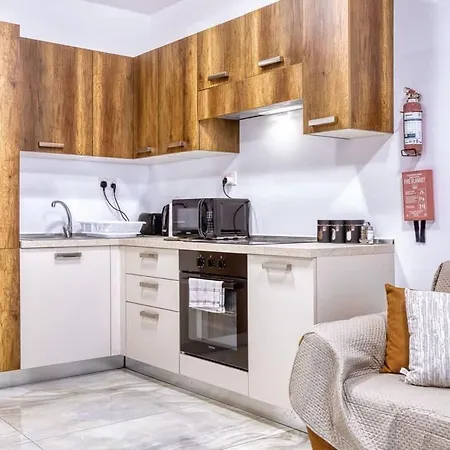 Thirtynine Homey 1-bed In