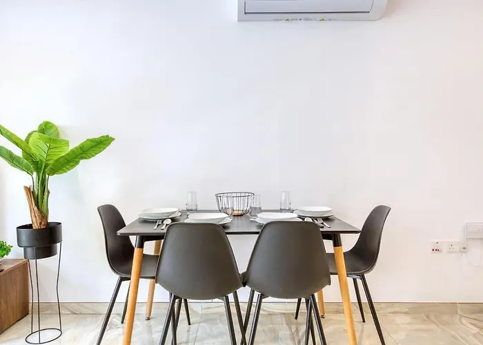 Thirtynine Homey 1-bed In