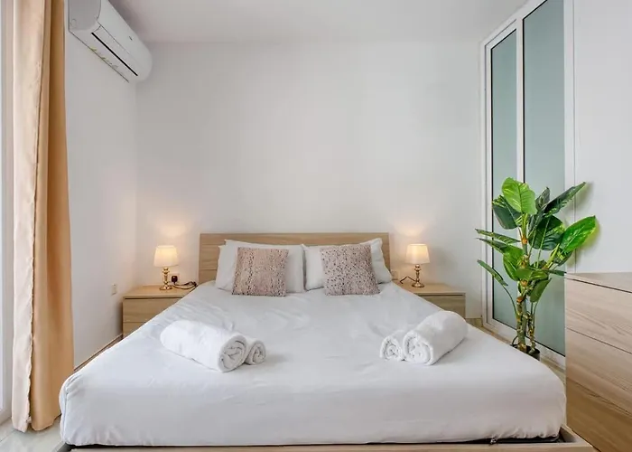 Thirtynine Homey 1-bed In 아파트