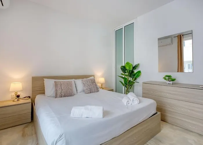 Daire Thirtynine Homey 1-bed In Sliema